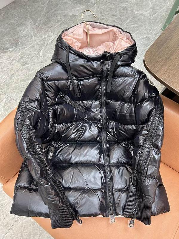 Moncler Women's Outwear 245